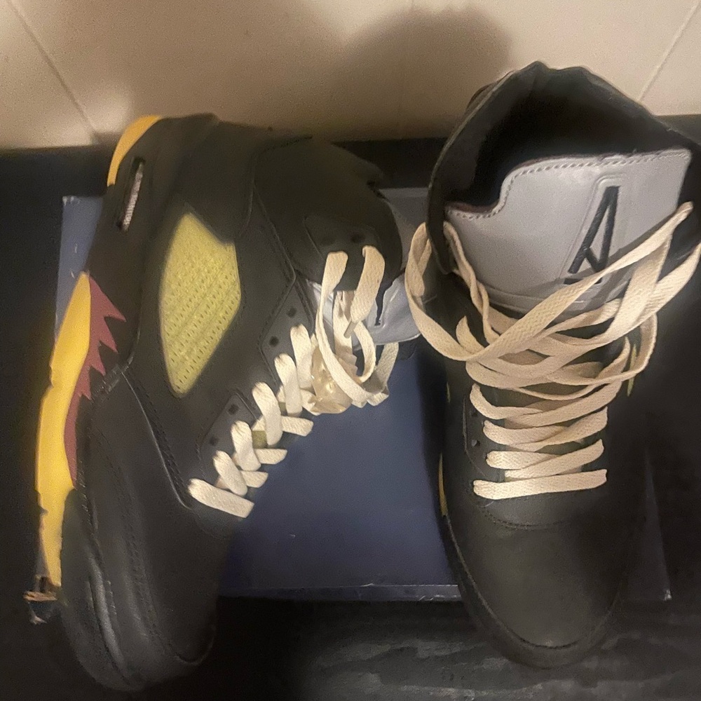 A Ma Maniere x Air Jordan 5 retro 'Dusk' - Picture 4 of 5